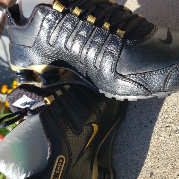 🖤💛 Rare NIKE Shox NZ 8.5 womens black and gold 🖤💛 Pittsburgh - Picture 10 of 10